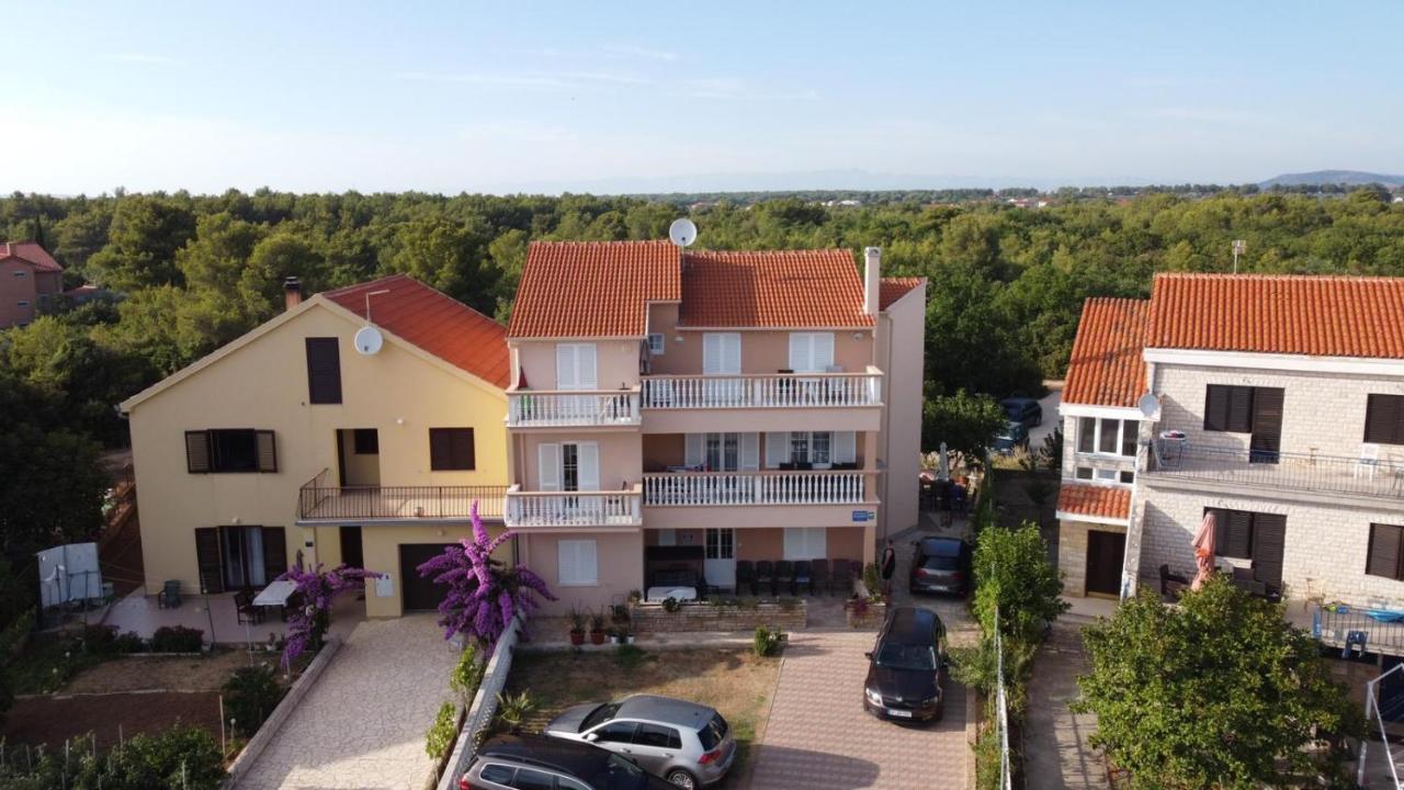 Apartment Mladen Биоград-на-Мору Экстерьер фото