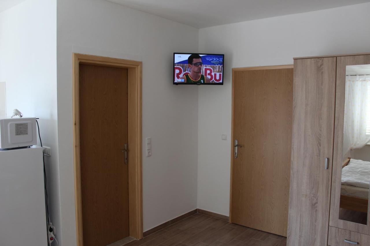 Apartment Mladen Биоград-на-Мору Экстерьер фото