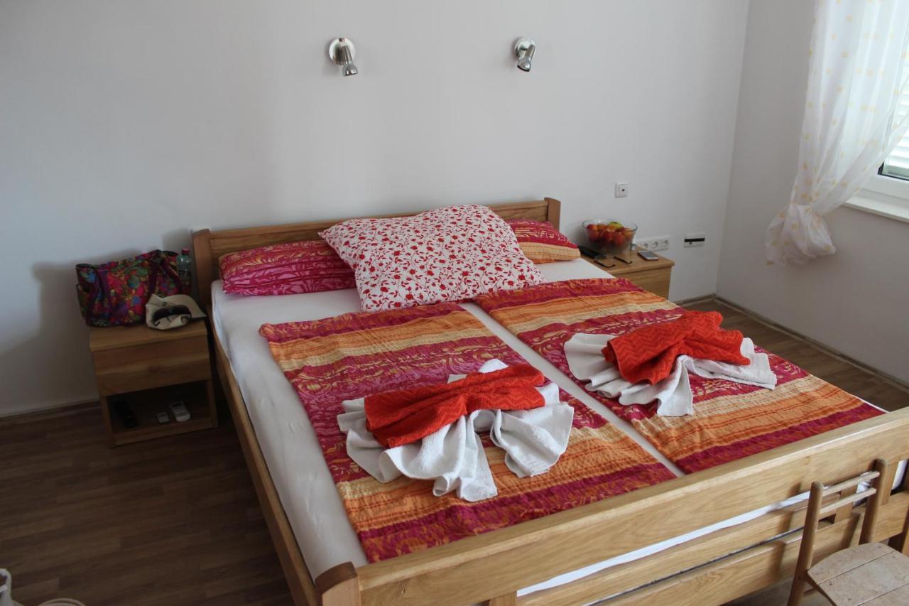 Apartment Mladen Биоград-на-Мору Экстерьер фото