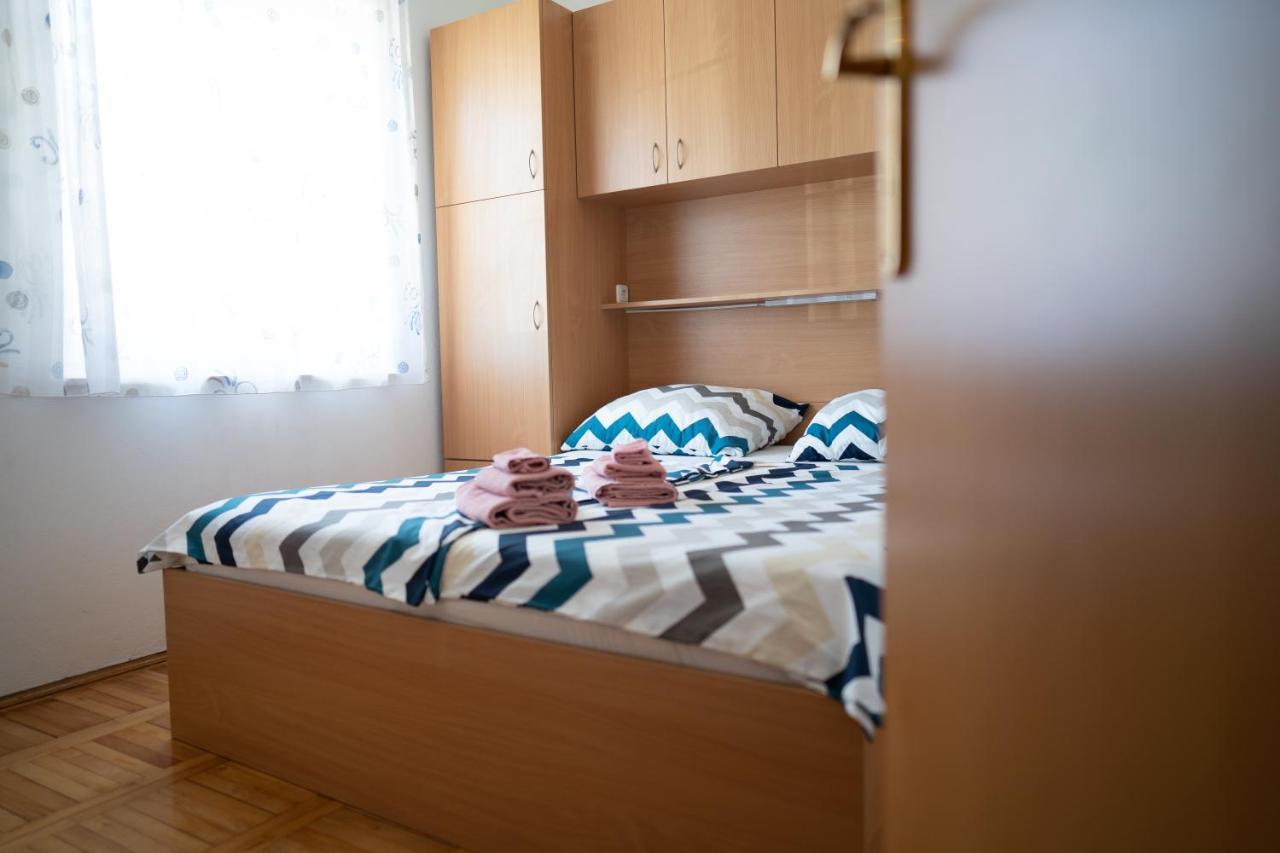 Apartment Mladen Биоград-на-Мору Экстерьер фото